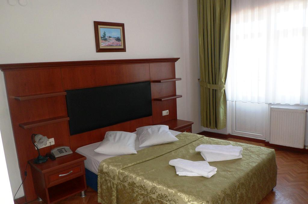 أماسرا Buyuk Liman Hotel الغرفة الصورة